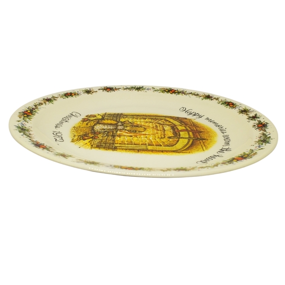 Vtg Christmas 10" Porcelain Plate Commemorative Edition 1972 Holly Hobbie USA - Picture 4 of 10